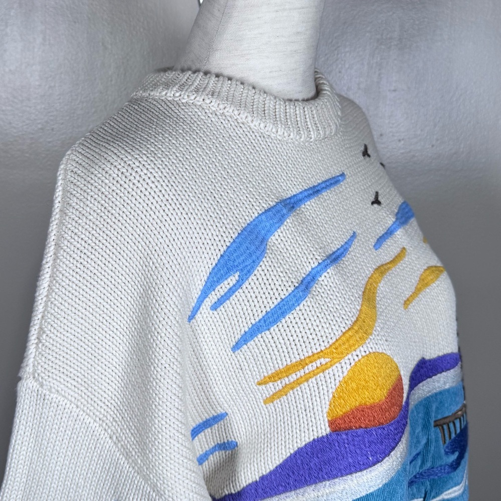 YITAI White Santa Monica Pier Beach Embroidered Sz L Crew Neck Pullover Sweater - Picture 8 of 12